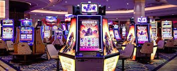 777pub platform hero banner showing sports and casino entertainment